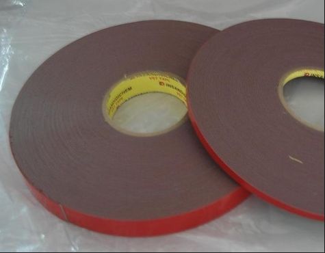 超薄雙面膠定制專家——晟泰PE雙面膠，提供批發價與膠瓶一站式解決方案